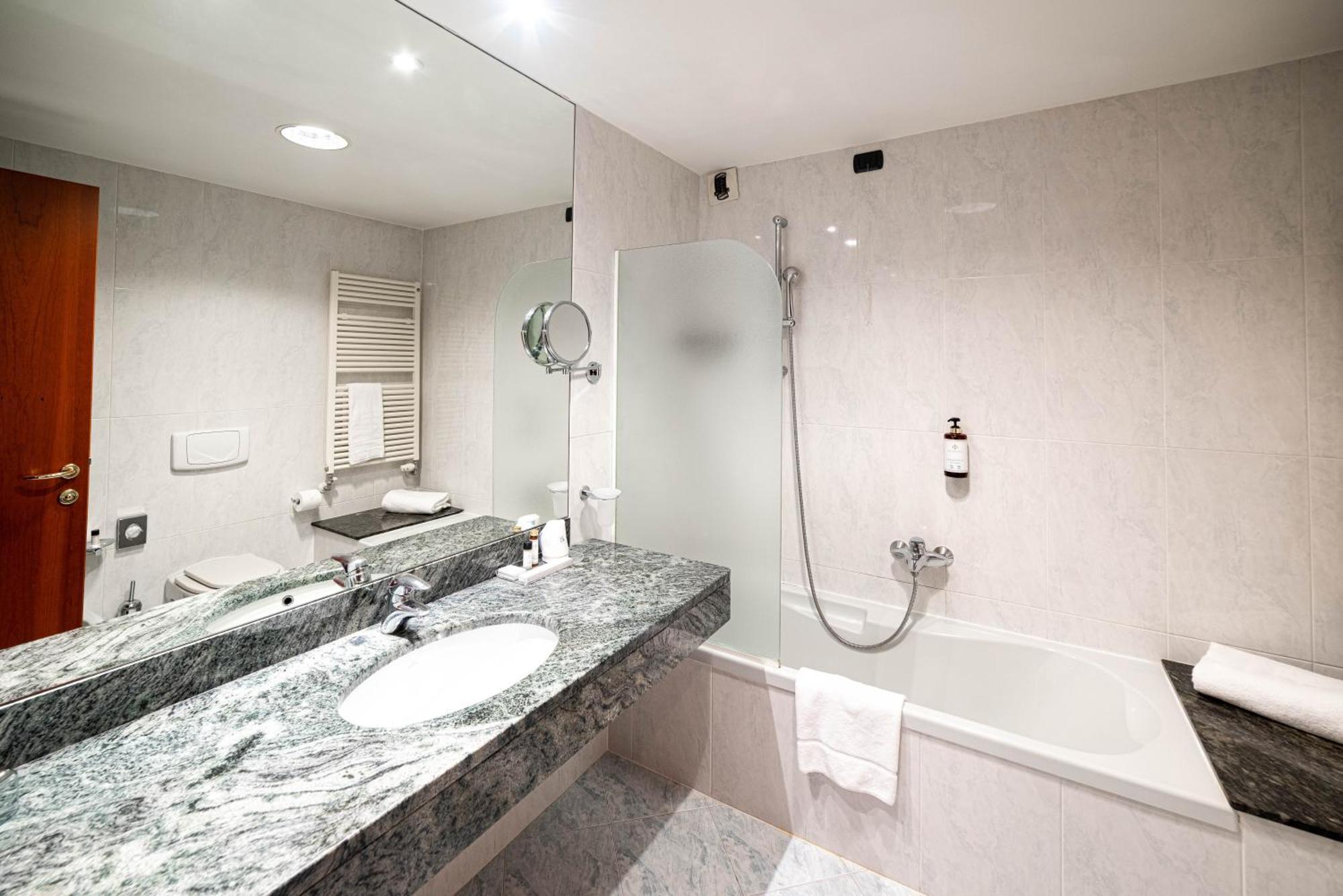 Phi Hotel Cavalieri บรา ภายนอก รูปภาพ