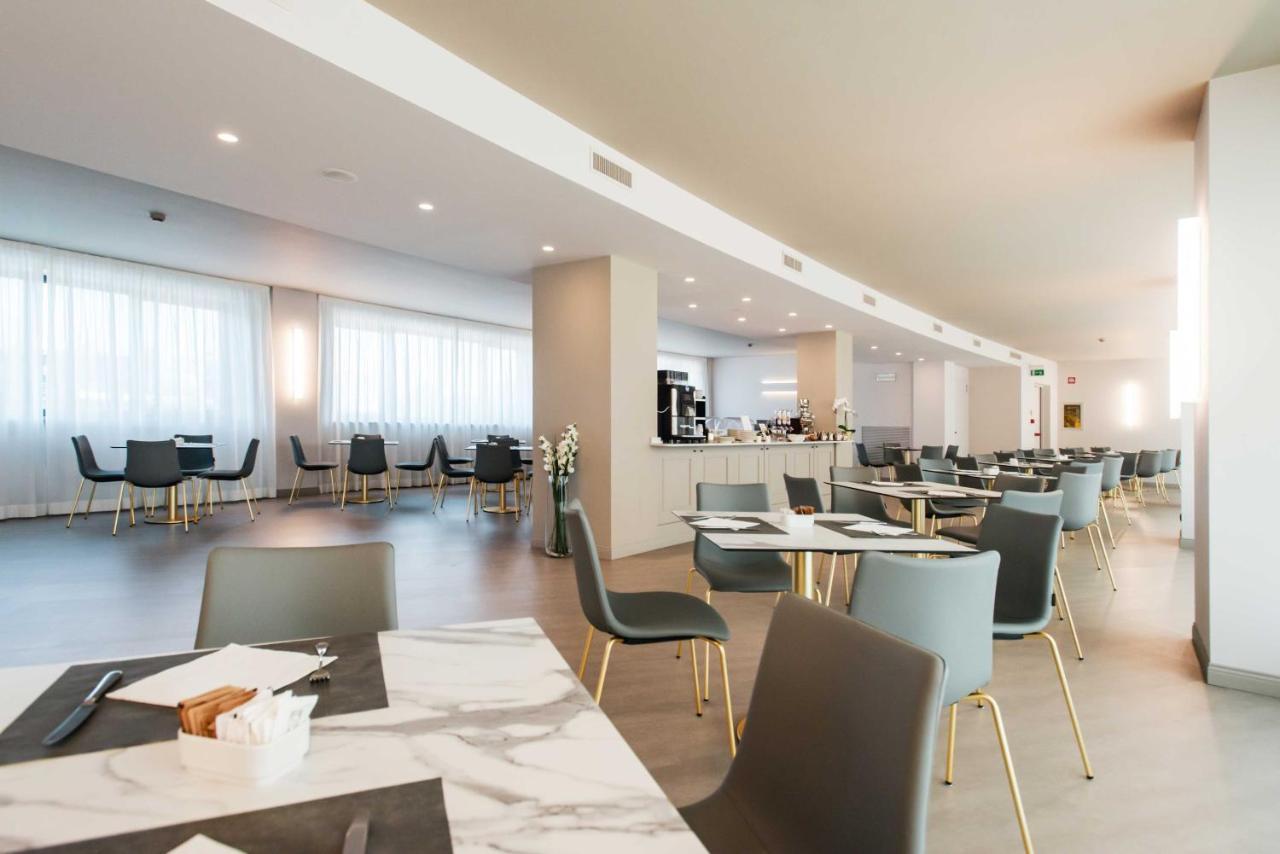 Phi Hotel Cavalieri บรา ภายนอก รูปภาพ